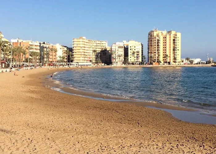 Casa Amorosa Apartment With Pool - Close To Beach, City Centre And Bus Station